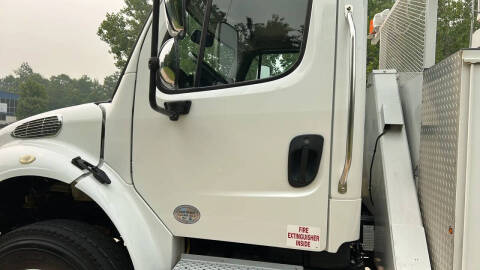 2020 Freightliner M2 106