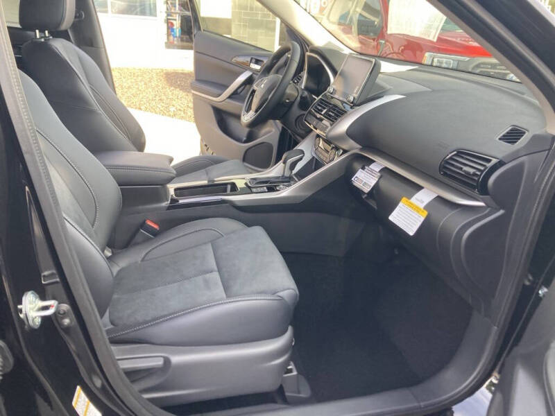 2026 Mitsubishi Eclipse Cross SE