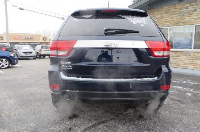 2012 Jeep Grand Cherokee null photo 7