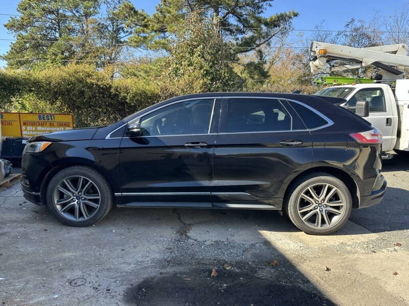 2019 Ford Edge Titanium