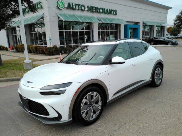 2024 Genesis GV60 Standard