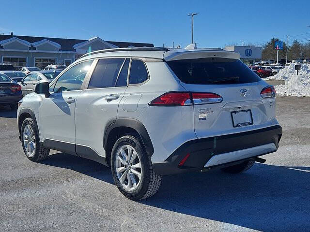 2022 Toyota Corolla Cross LE