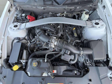 2014 Ford Mustang V6