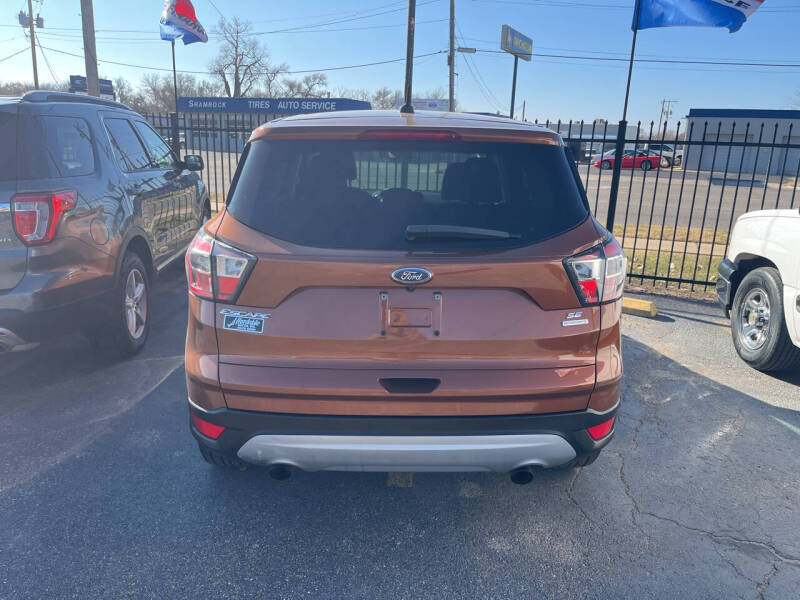 2017 Ford Escape SE
