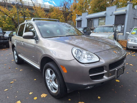 2004 Porsche Cayenne S