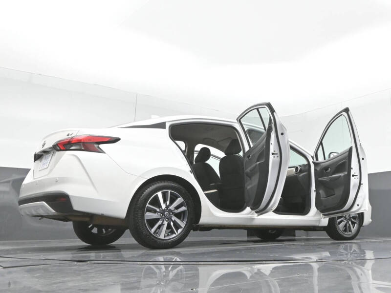 2020 Nissan Versa SV