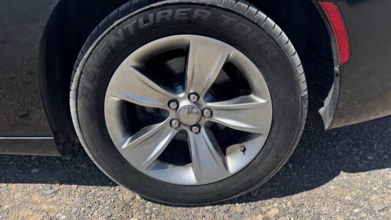 2016 Dodge Charger SXT