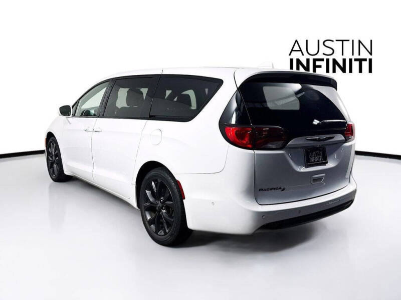 2019 Chrysler Pacifica Touring Plus