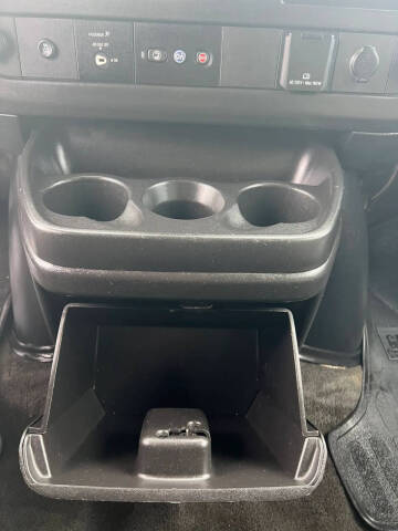 2017 Chevrolet Express LT 3500