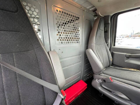 2018 Chevrolet Express 2500