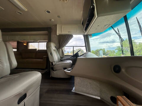 2005 Freightliner XCS Chassis