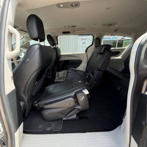 2018 Chrysler Pacifica Touring L