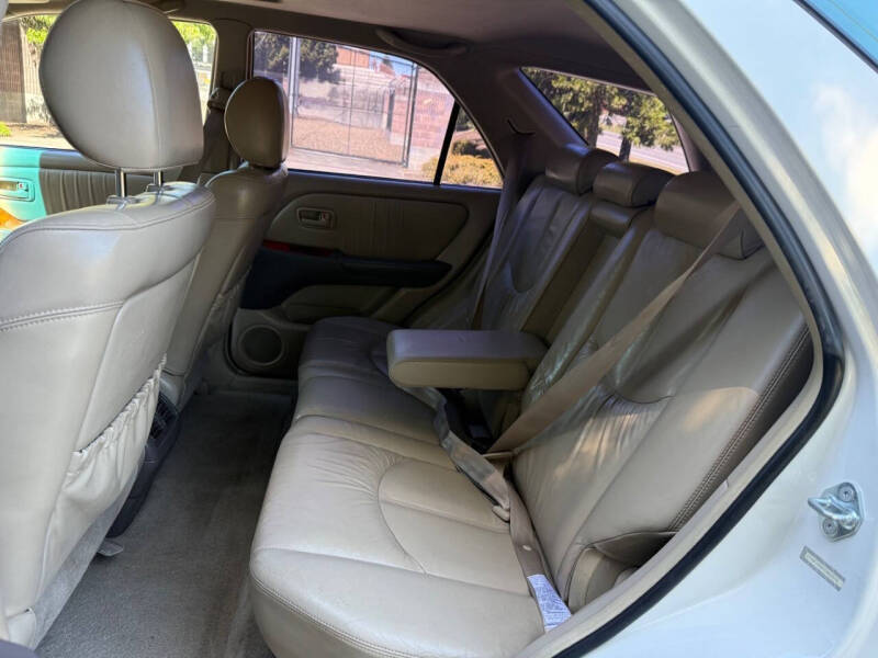 2000 Lexus RX 300