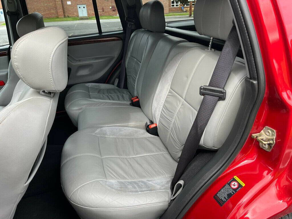 2002 Jeep Grand Cherokee 46
