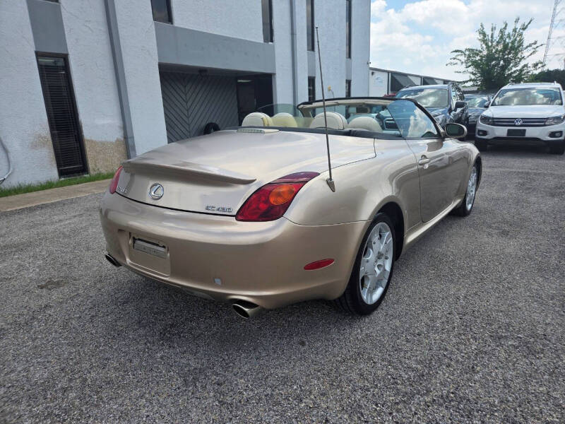 2003 Lexus SC 430