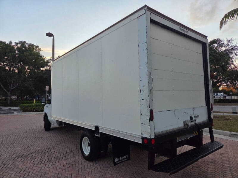 2021 Ford E-Series E-350 SD