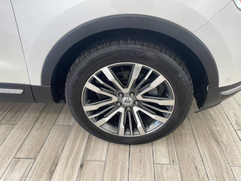 2019 Ford Explorer Platinum