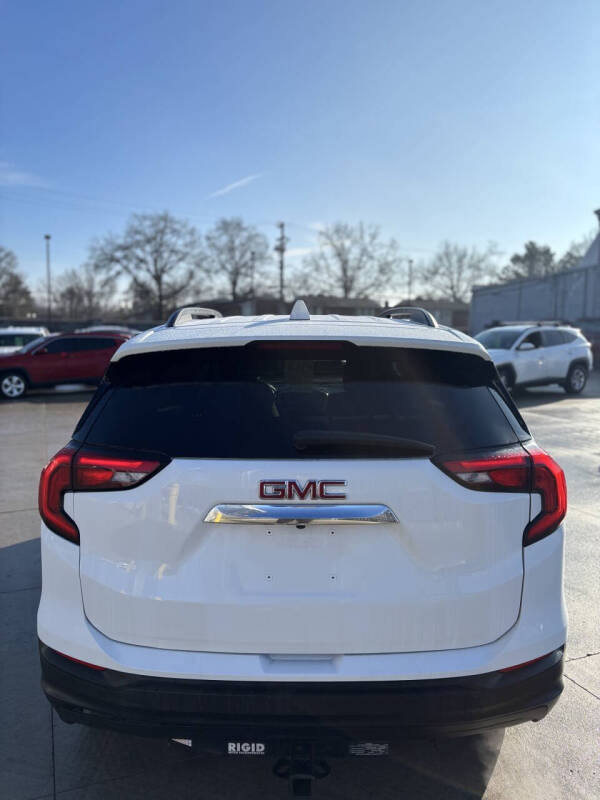2020 GMC Terrain SLE
