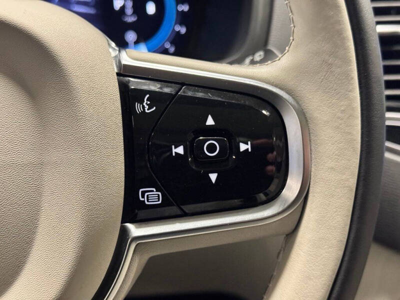 2024 Volvo XC90 B6 Plus Bright Theme 7P