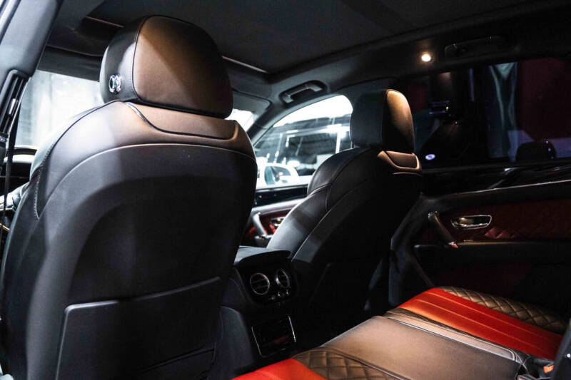 2019 Bentley Bentayga V8