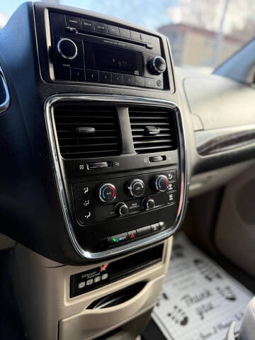 2015 Dodge Grand Caravan SE