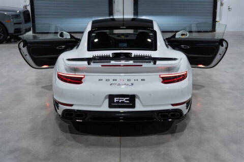 2018 Porsche 911 Turbo S