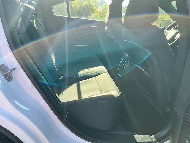 2017 Dodge Charger SE