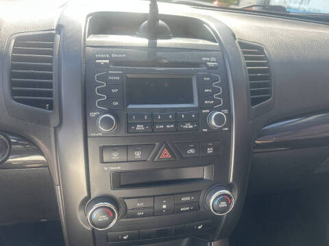 2011 Kia Sorento EX