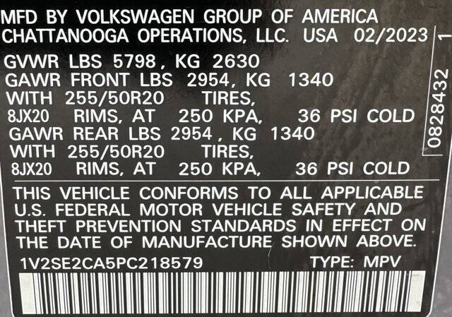 2023 Volkswagen Atlas Cross Sport V6 SEL R-Line Black 4Motion