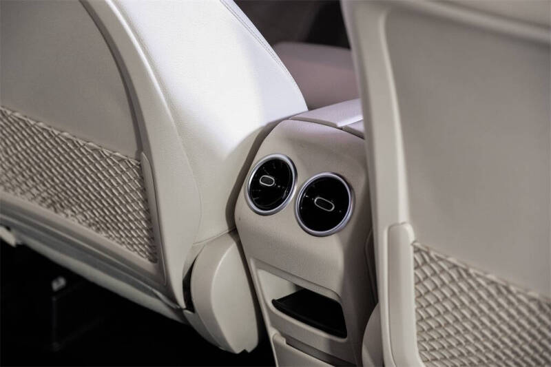 2021 Mercedes-Benz GLB GLB 250