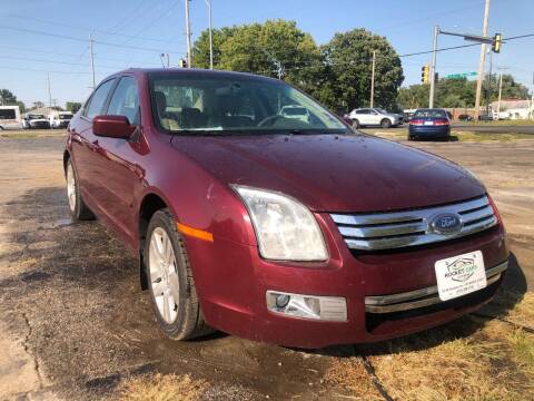 2007 Ford Fusion for sale at Rocket Cars Auto Sales LLC in Des Moines IA