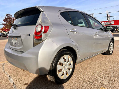 2012 Toyota Prius c Two