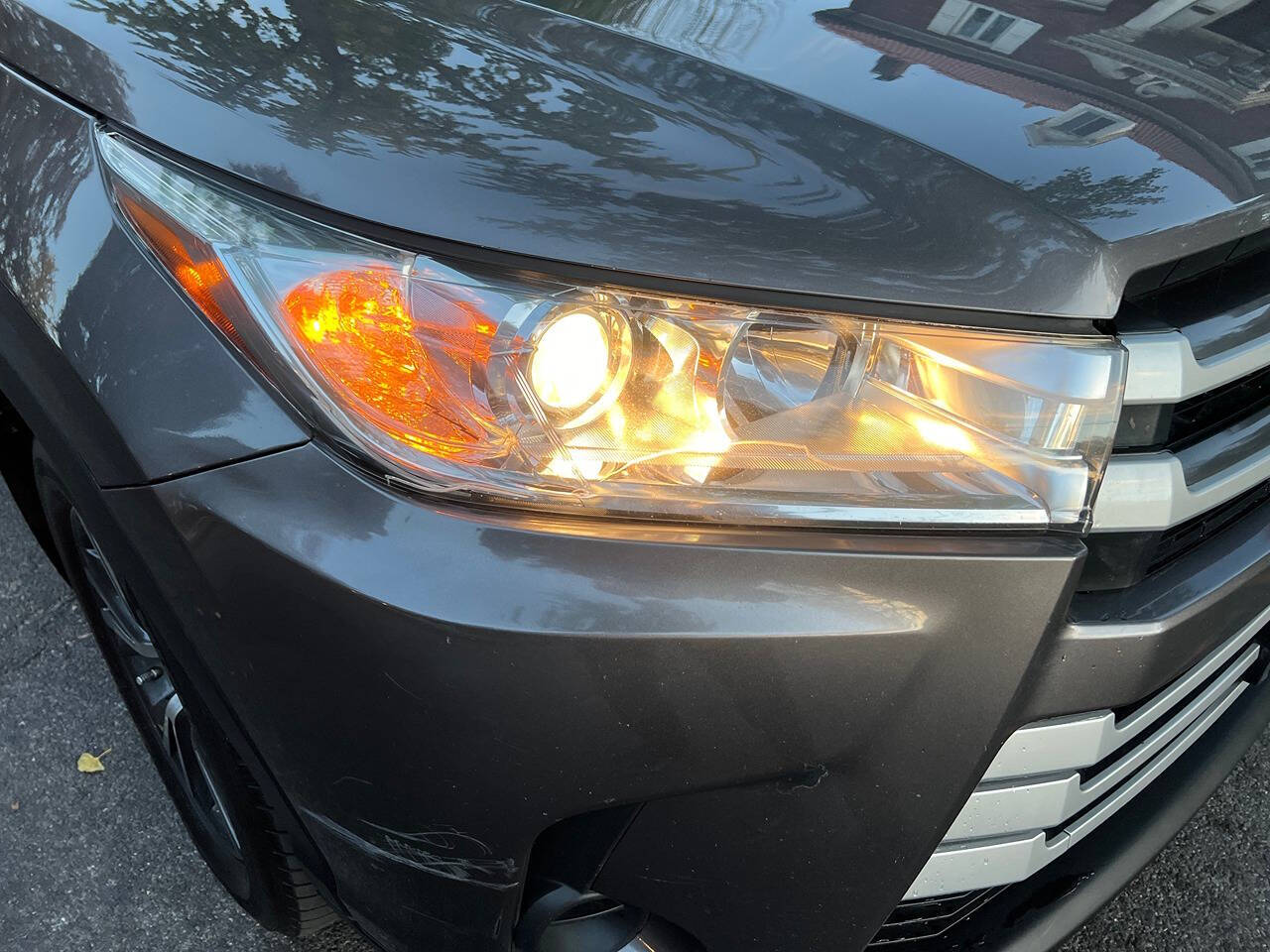 2017 Toyota Highlander for sale at VLD HOLDING INC. in Brooklyn, NY