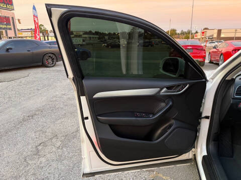 2015 Audi Q3 2.0T quattro Premium Plus