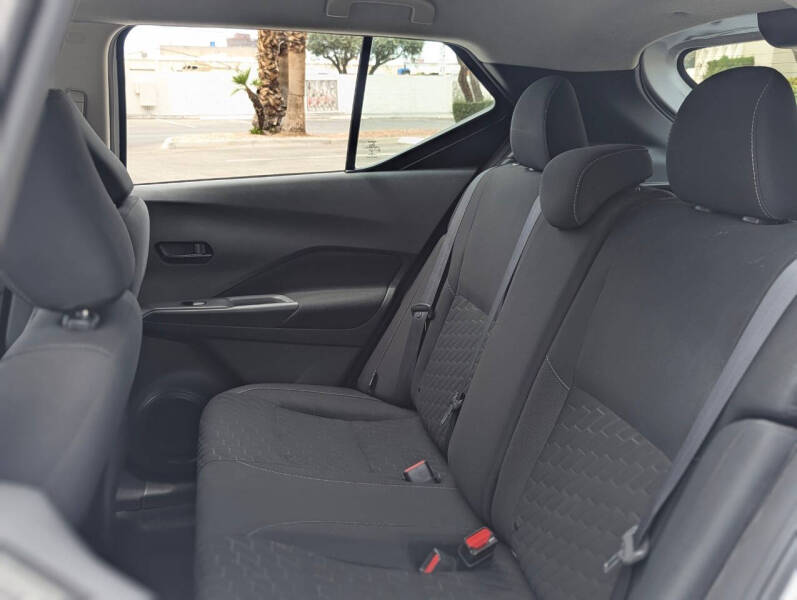 2021 Nissan Kicks S