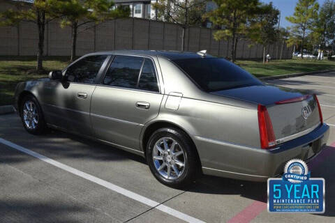 2011 Cadillac DTS Luxury Collection