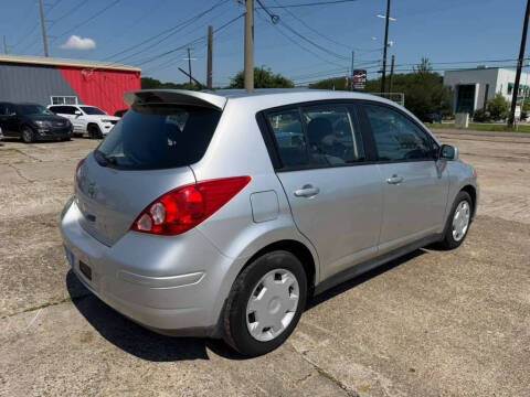 2009 Nissan Versa 1.8 S