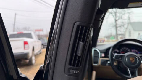 2019 Porsche Cayenne S