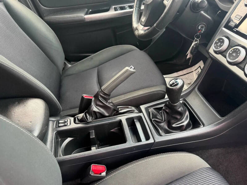 2016 Subaru Impreza 2.0i Sport Premium