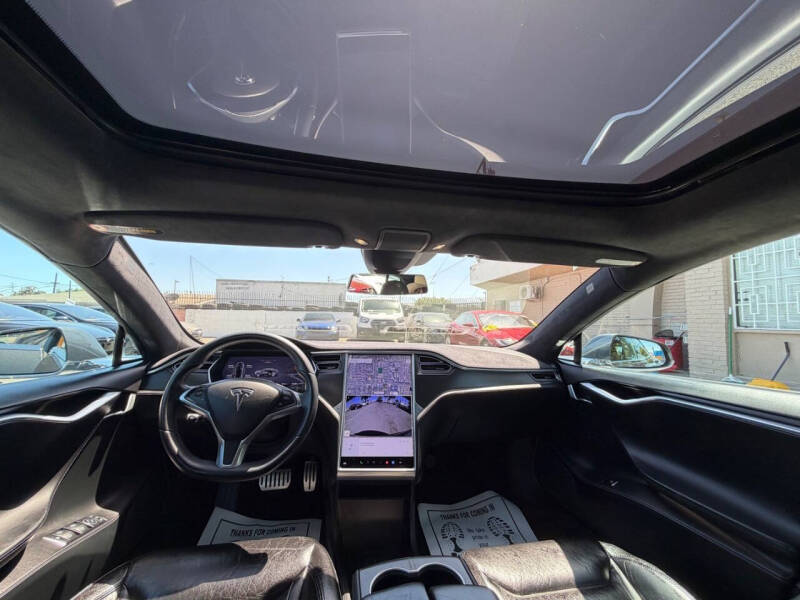 2015 Tesla Model S P90D