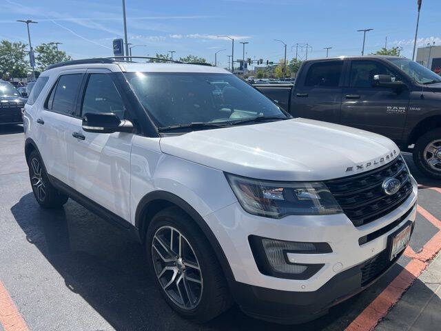 2017 Ford Explorer Sport