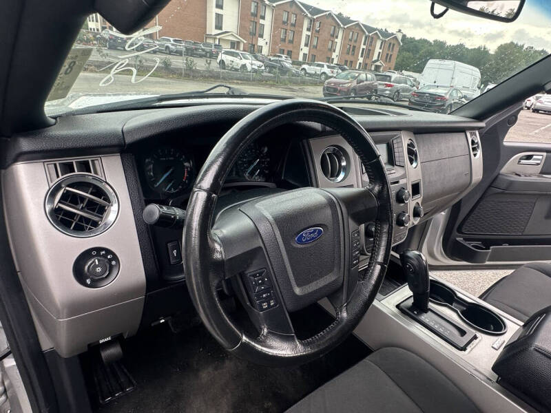 2017 Ford Expedition XLT