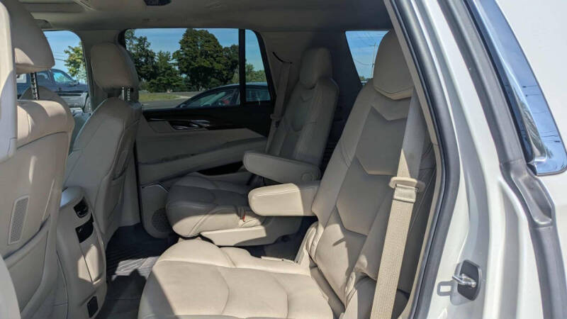 2016 Cadillac Escalade Premium Collection