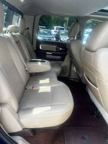 2014 RAM 1500 Laramie