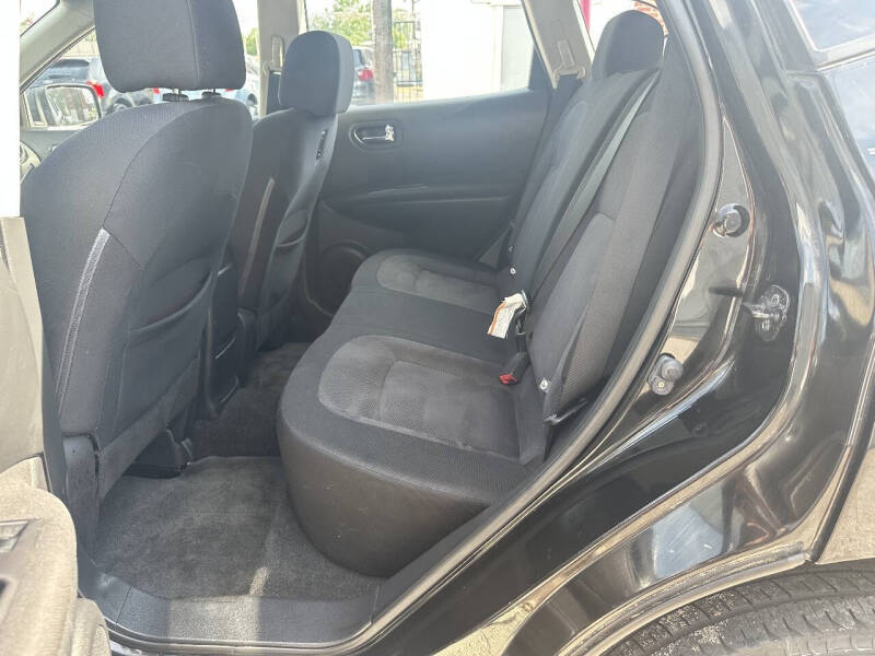 2012 Nissan Rogue S