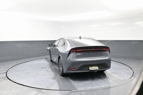 2024 Toyota Prius LE