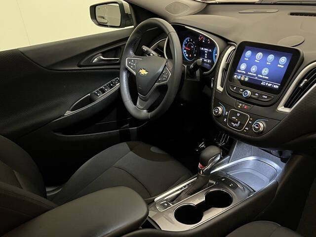 2022 Chevrolet Malibu RS