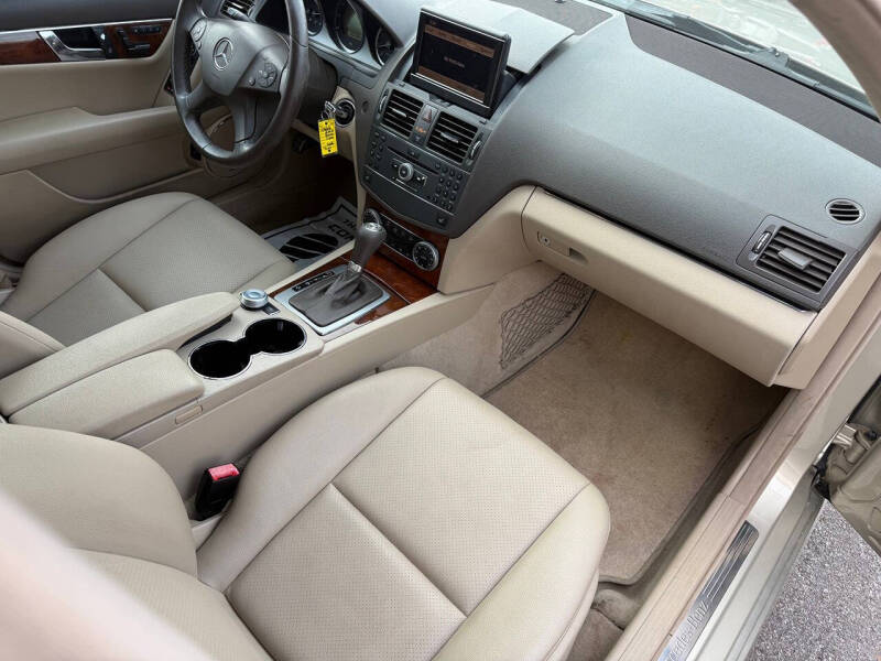 2010 Mercedes-Benz C-Class C 300 Luxury