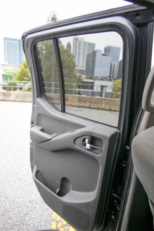 2021 Nissan Frontier SV