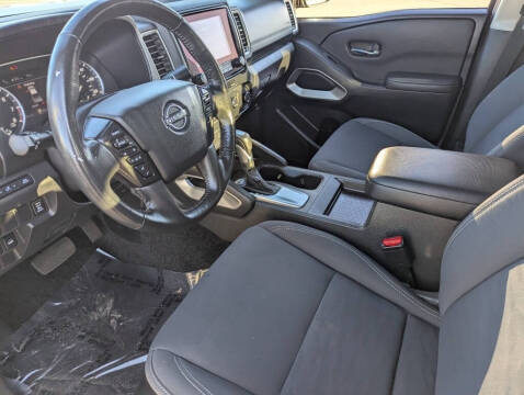 2024 Nissan Frontier SV